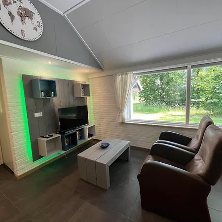 In Near Nature Reserve Ferienhaus Stramproy